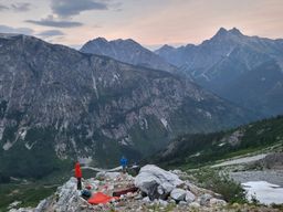 Camping below Goode
